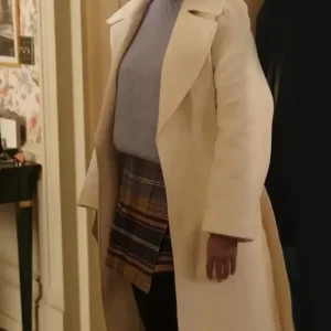 Only Murders in the Building S02 EP06 Selena Gomez Coat