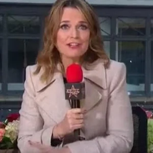 Concert Love on Tour 2022 Harry Tracksuit